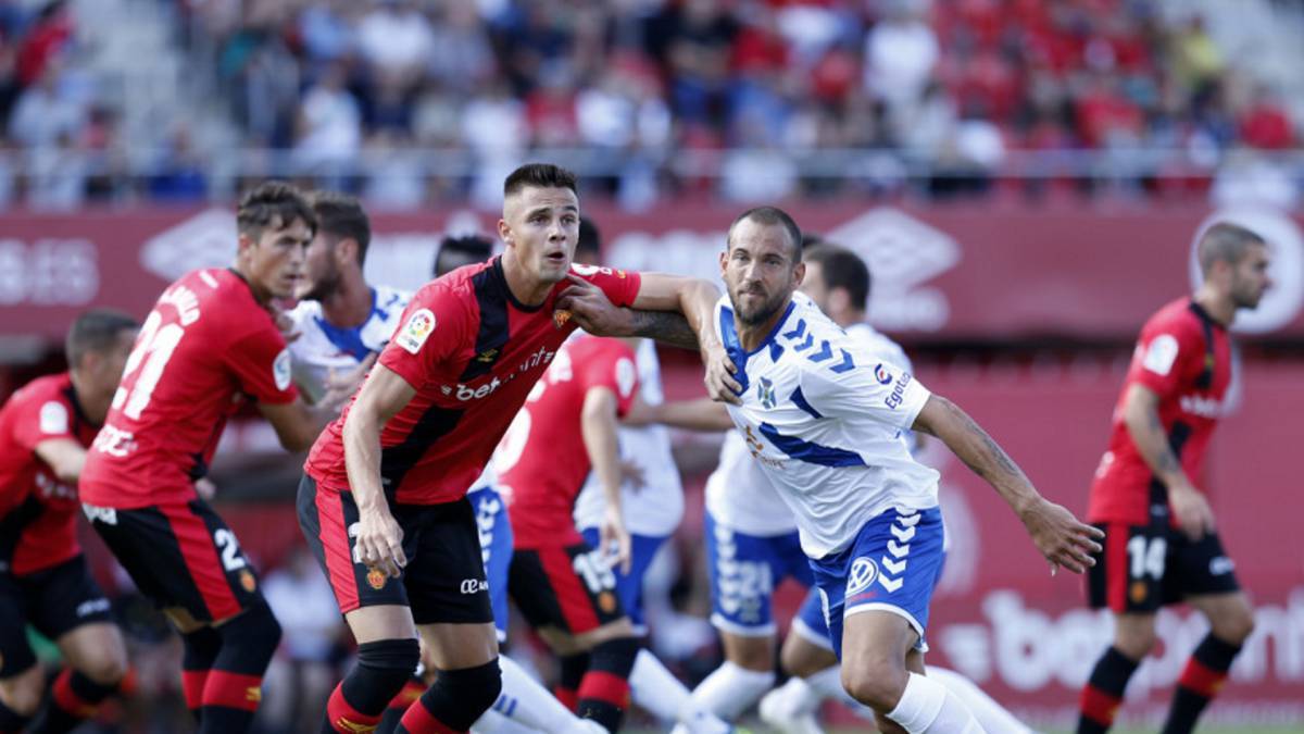 包含马洛卡客场逆袭，稳固保级希望的词条