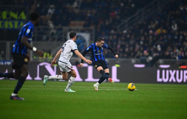 博洛尼亚主帅挑衅裁判，遭遇罚款处罚