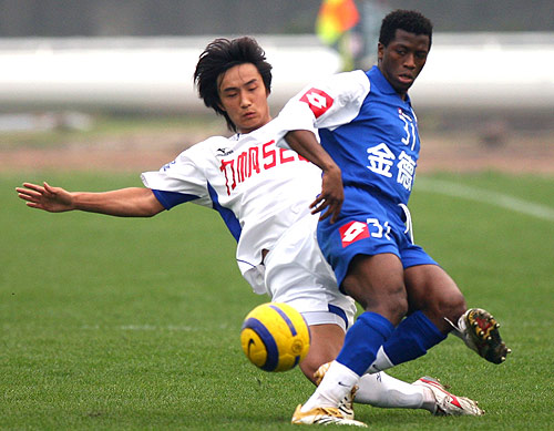 包含重庆力帆遭遇连败，排名下滑的词条