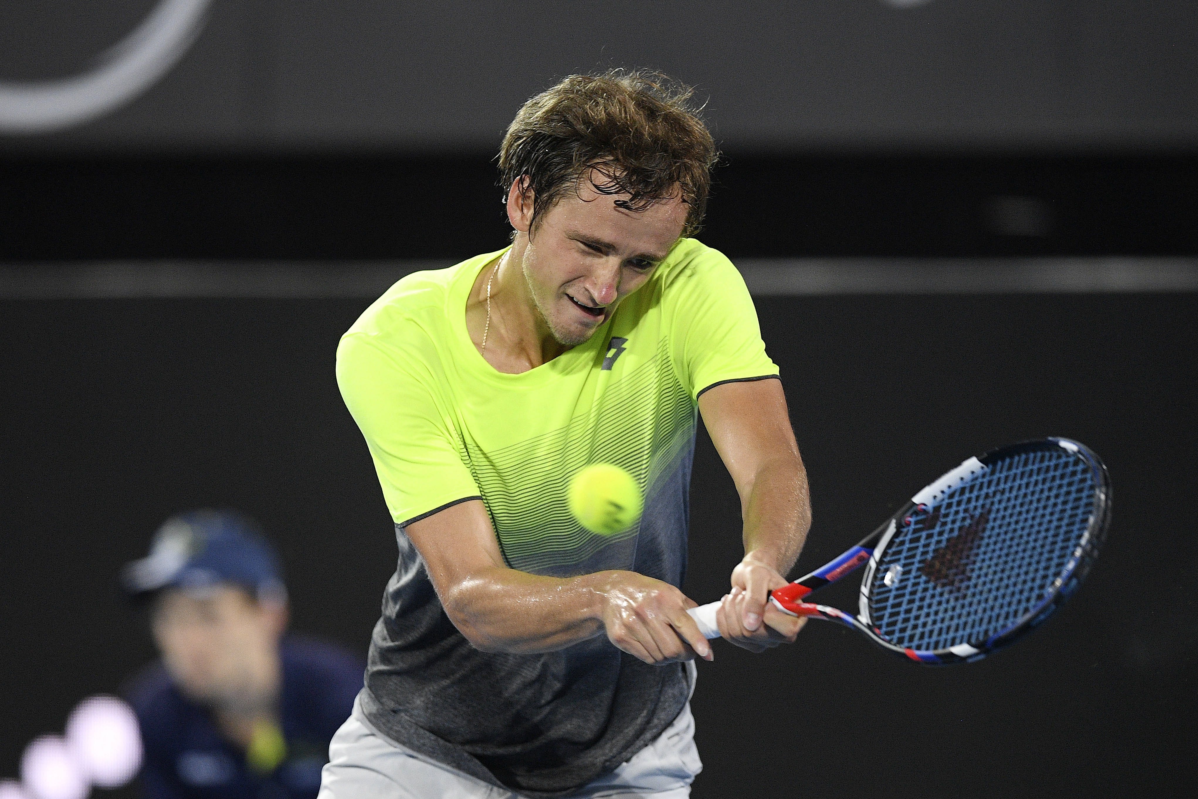 关于意大利网球队爆冷美国网球队，梅德韦杰夫爆发神勇的信息