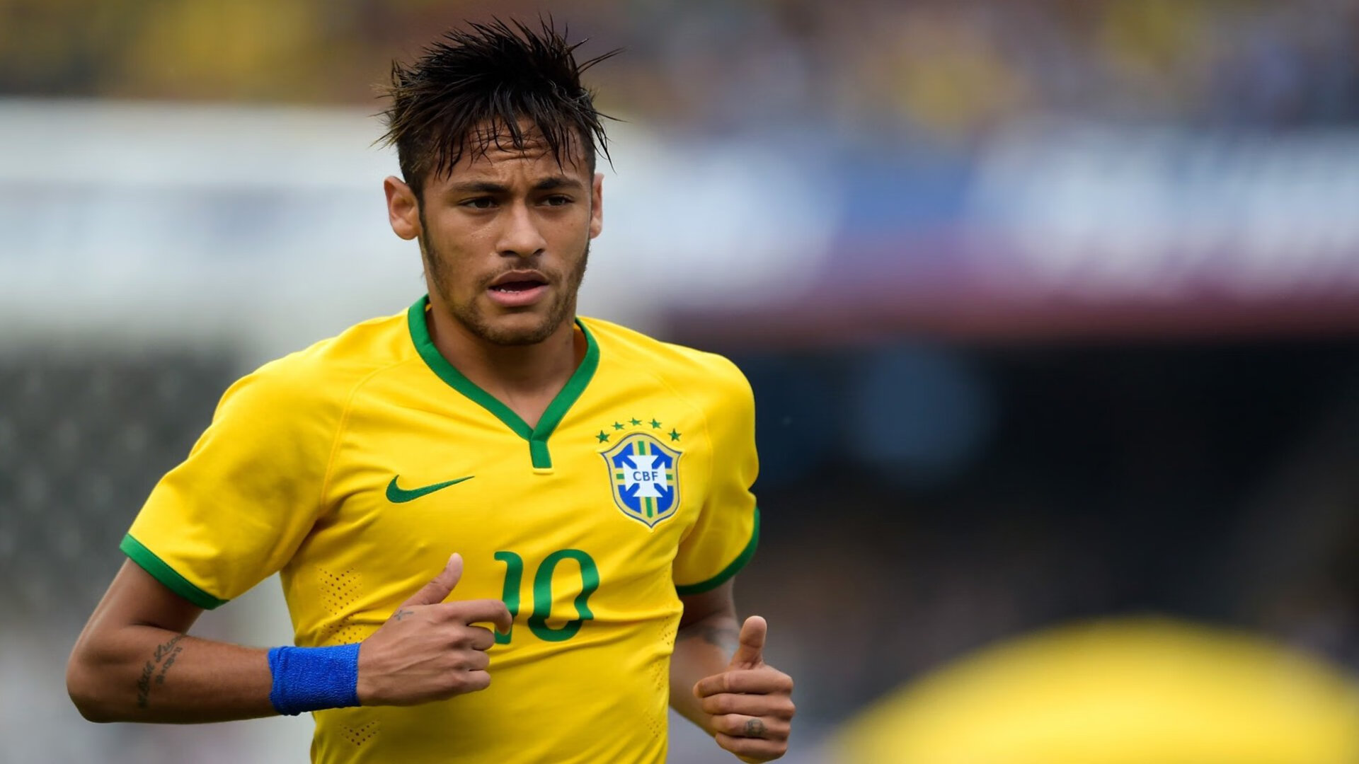 F1新赛季揭幕战焦点战，勒沃库森血拼玻利维亚—跨界竞技中的唯一性对决