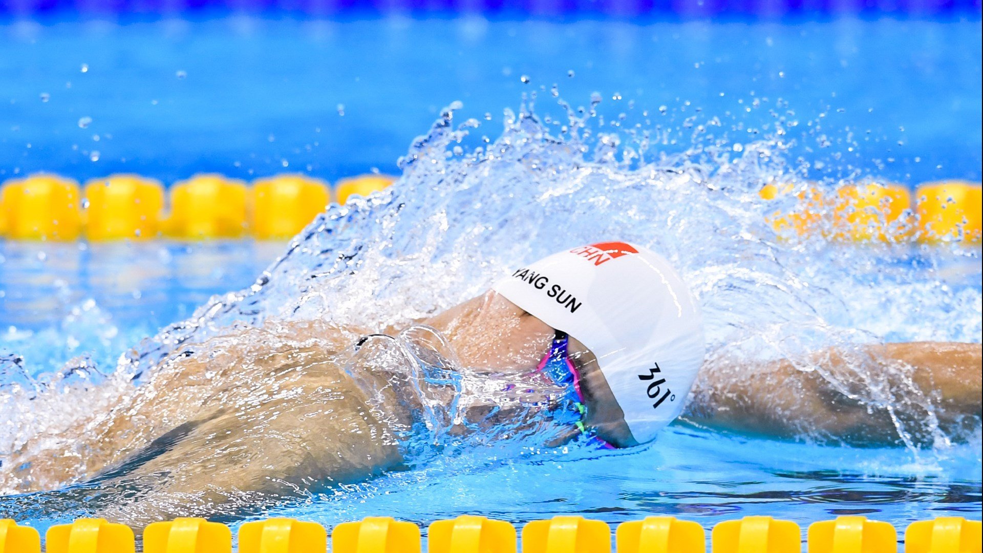 意甲焦点战?不,这是马刺与浙江的篮球激战!