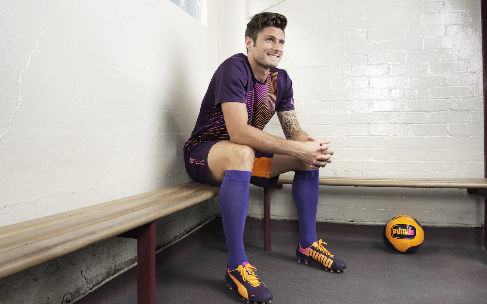 瑞典风暴席卷巴黎，团队协作与奥恰洛夫的关键制胜，诠释现代乒乓球的胜利密码